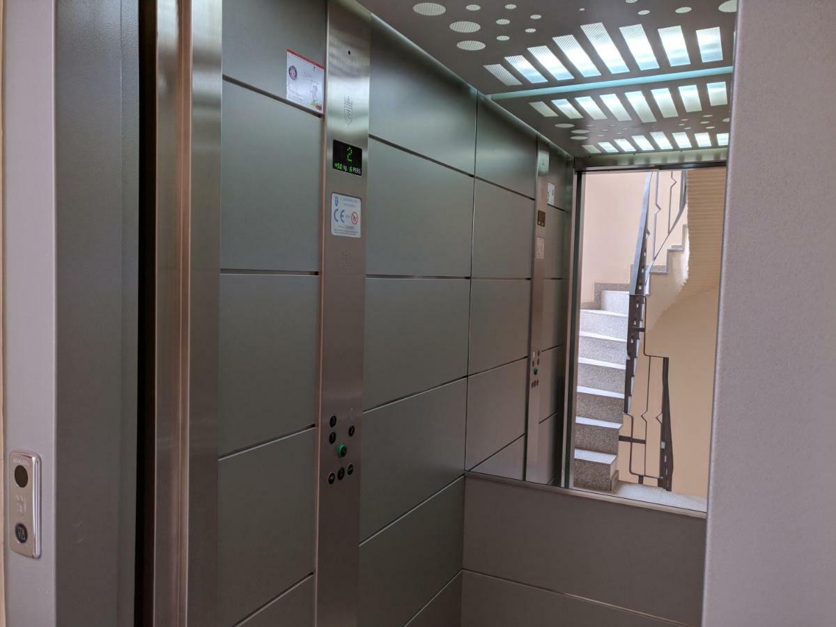 Hin17 Estudio 3 Málaga Kültér fotó